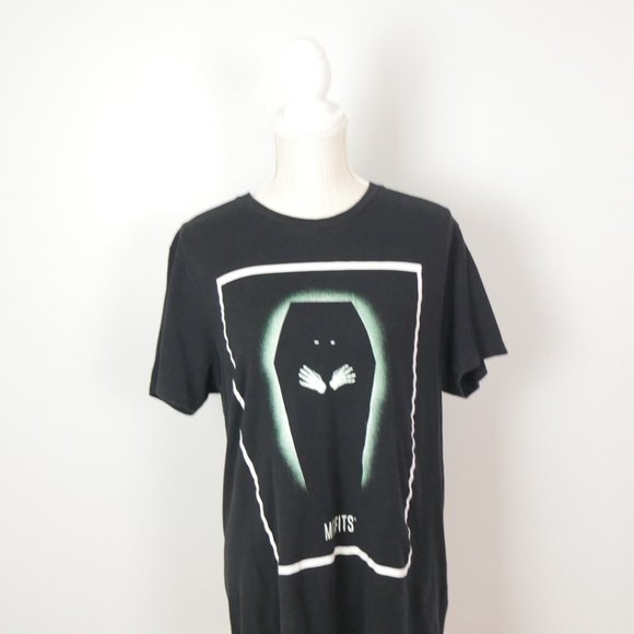 Misfits Glowing Coffin Graphic Tee Punk Rock Blacl Graphic Tee Large - Picture 7 of 11